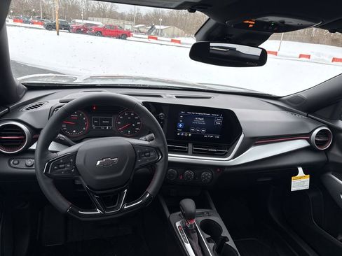 New 2026 Chevrolet Trax RS w/ Driver Confidence Package FWD image 17