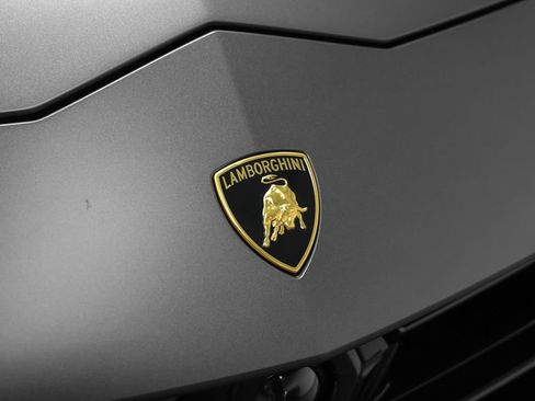 Used 2024 Lamborghini Urus S AWD/4WD image 6