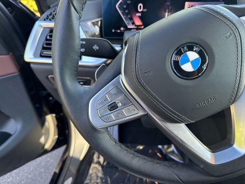 Used 2026 BMW X7 xDrive40i AWD/4WD image 22