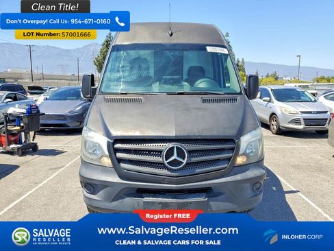 Used 2016 Mercedes-Benz Sprinter 2500 image 7