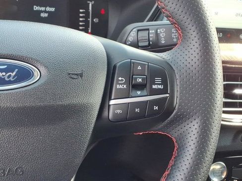 Used 2024 Ford Escape ST-Line w/ Tech Pack #1 AWD/4WD image 18