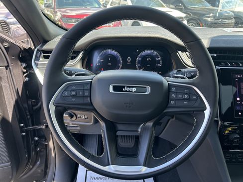 New 2026 Jeep Grand Cherokee Laredo X RWD image 39