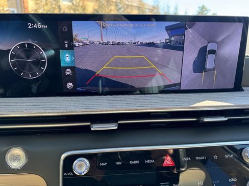 Certified 2025 Genesis GV80 2.5T Prestige image 23