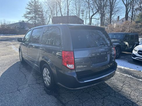 Used 2017 Dodge Grand Caravan SE w/ Power Window Group image 4