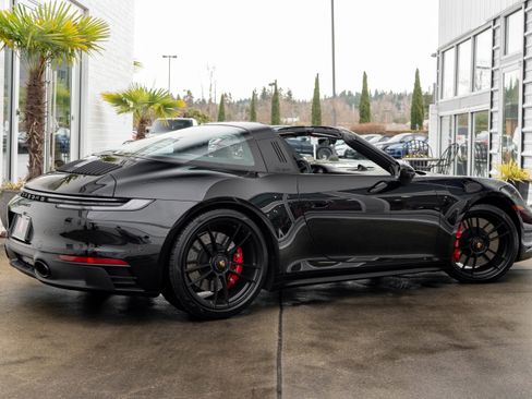 Used 2024 Porsche 911 Targa 4 GTS w/ Premium Package image 8