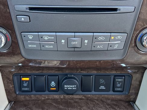 Used 2016 INFINITI QX80 2WD image 31