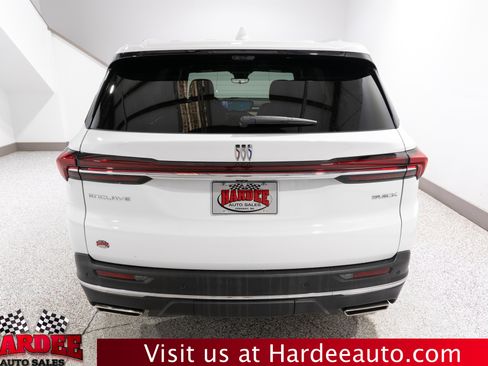 Used 2026 Buick Enclave Preferred w/ Power Package FWD image 4
