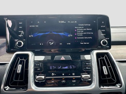 Certified 2023 Kia Sorento SX Prestige AWD/4WD image 16