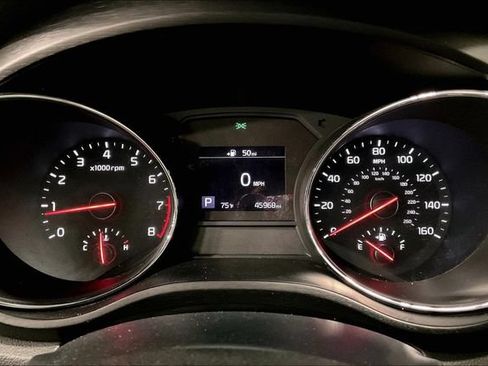 Used 2019 Kia Sedona LX FWD image 20