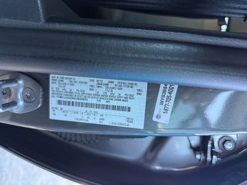 Used 2022 Ford Escape SE w/ Convenience Package FWD image 22
