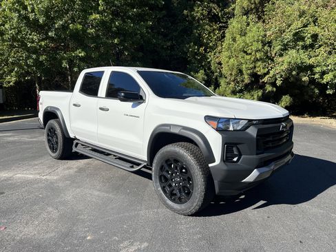 New 2026 Chevrolet Colorado Trail Boss image 2