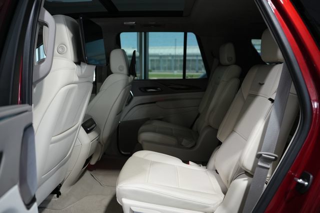 Used 2024 Cadillac Escalade Sport Platinum AWD/4WD image 16