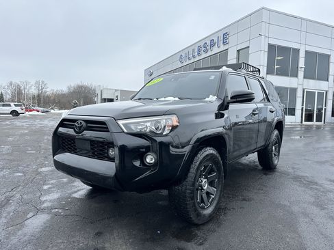 Used 2021 Toyota 4Runner Trail Special Edition image 8