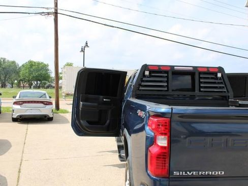 Used 2020 Chevrolet Silverado 2500 LT w/ All Star Edition AWD/4WD image 32