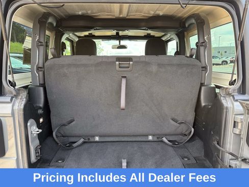 Used 2020 Jeep Wrangler Sport AWD/4WD image 12