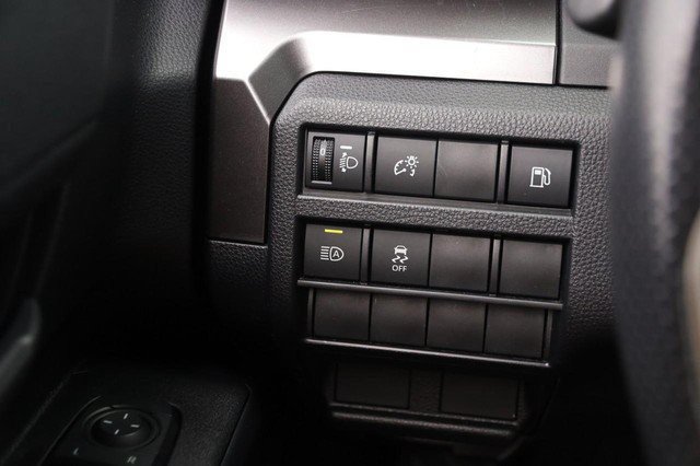 Used 2025 Toyota 4Runner SR5 AWD/4WD image 21