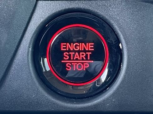 Certified 2024 Honda Pilot Elite image 23