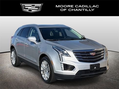 Used 2019 Cadillac XT5 Premium Luxury image 1