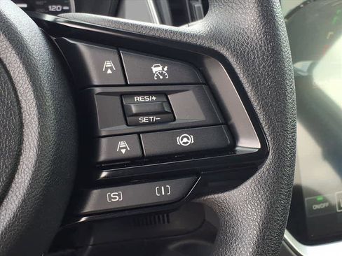 Used 2025 Subaru Crosstrek 2.0i Premium w/ Convenience Package #2 image 39