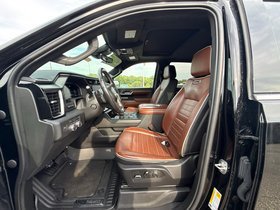 Used 2022 GMC Sierra 1500 Denali Ultimate AWD/4WD image 10