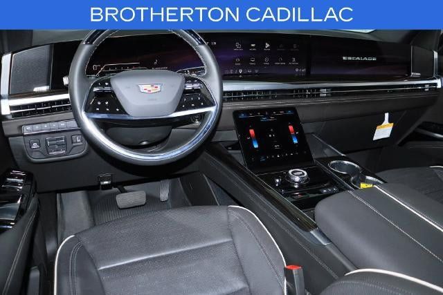 Certified 2025 Cadillac Escalade Premium Luxury w/ LPO, Floor Liner Package AWD/4WD image 28