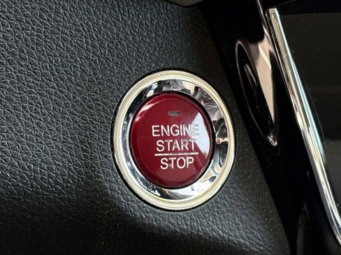 Used 2018 Honda HR-V EX-L image 42