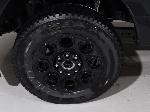 New 2026 Ford F350 Lariat w/ Black Appearance Package AWD/4WD image 24