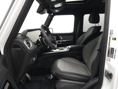 Certified 2025 Mercedes-Benz G 580 w/ EQ Technology image 8