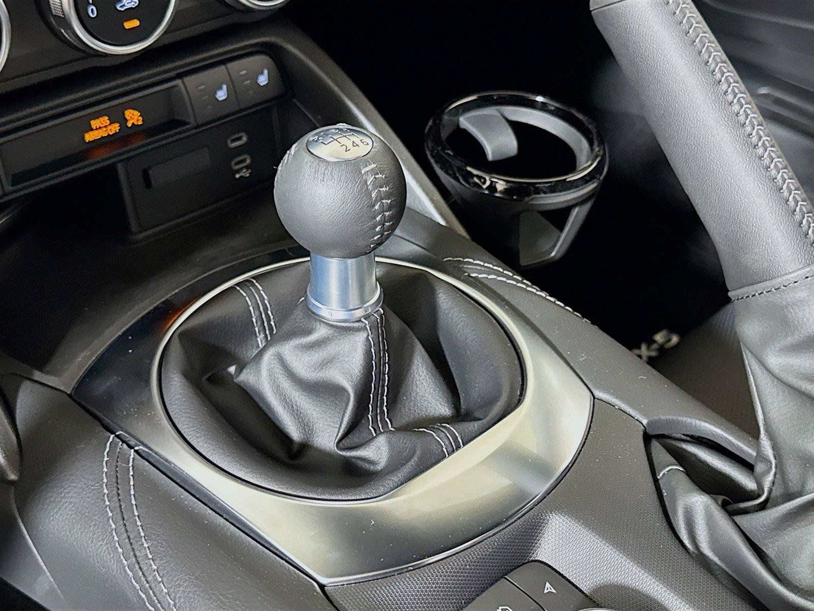 New 2026 MAZDA MX-5 Miata RF Grand Touring RWD image 11