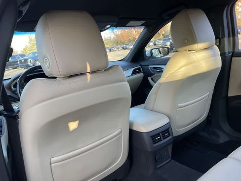 Used 2021 Cadillac CT5 Luxury w/ Cold Weather Package image 19