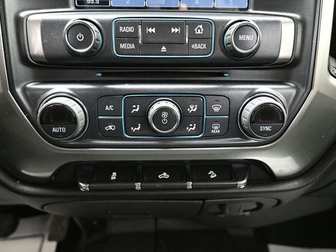 Used 2018 Chevrolet Silverado 1500 LT w/ All Star Edition AWD/4WD image 18