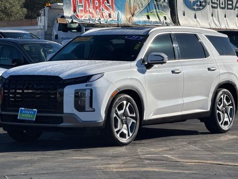 Used 2023 Hyundai Palisade SEL w/ Cargo Package image 8