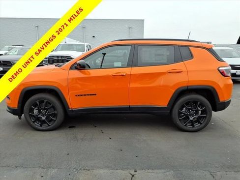 New 2026 Jeep Compass Latitude AWD/4WD image 3