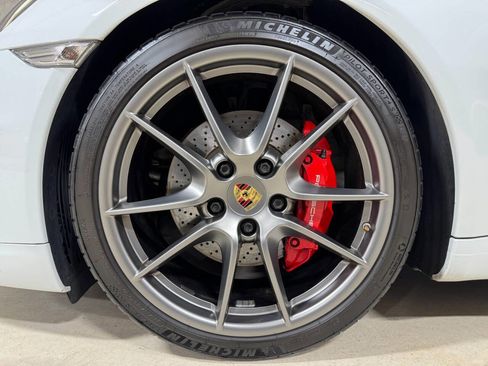 Used 2016 Porsche 911 Carrera S image 12