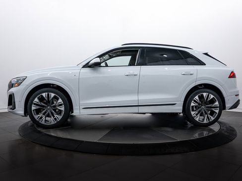 Certified 2025 Audi Q8 Premium Plus w/ Premium Plus Package image 6