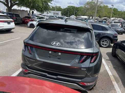 Used 2023 Hyundai Tucson Limited AWD/4WD image 5