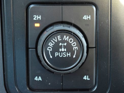 New 2026 Ford F150 Lariat w/ Equipment Group 501A Mid image 16