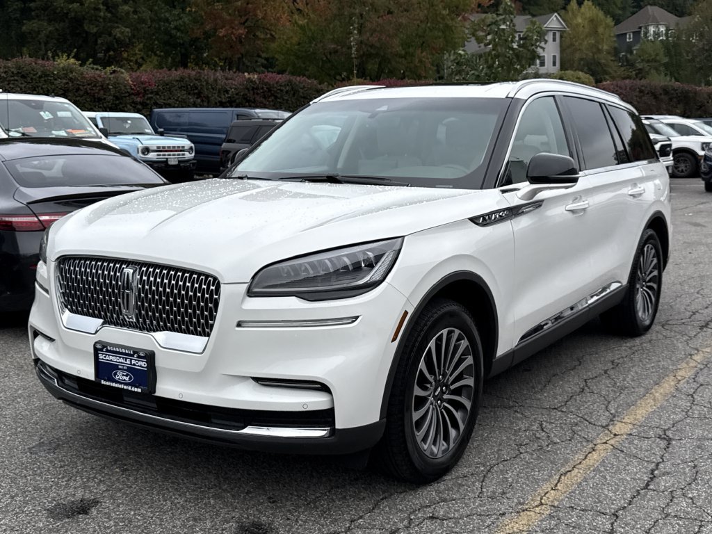 Used 2023 Lincoln Aviator Reserve w/ Elements Package Plus AWD/4WD image 7