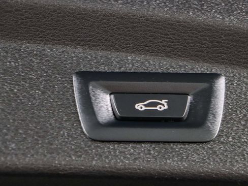 Used 2022 BMW X2 sDrive28i FWD image 29