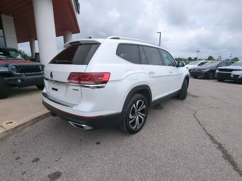 Used 2023 Volkswagen Atlas SEL AWD/4WD image 34