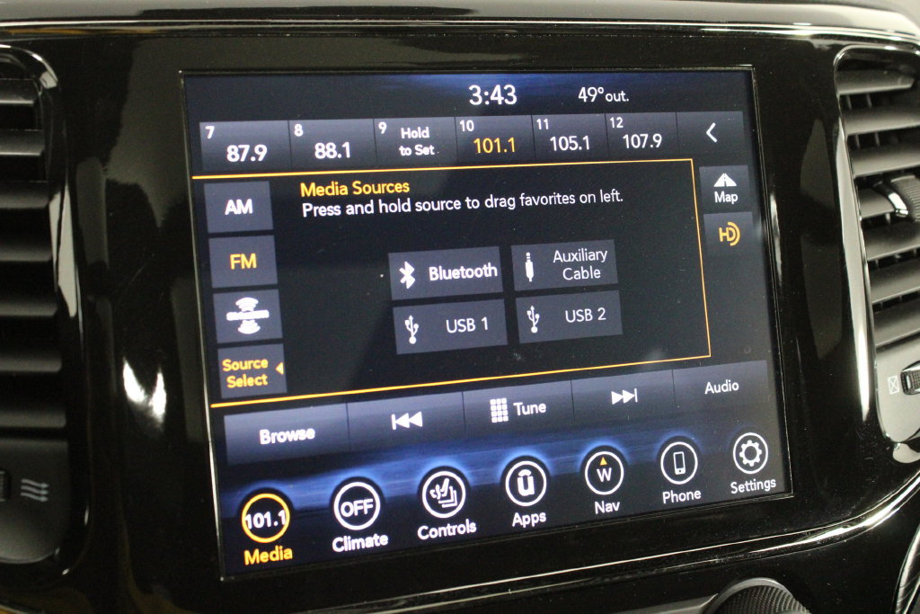 Used 2021 Jeep Grand Cherokee High Altitude AWD/4WD image 35