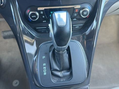 Used 2014 Ford Escape Titanium FWD image 33