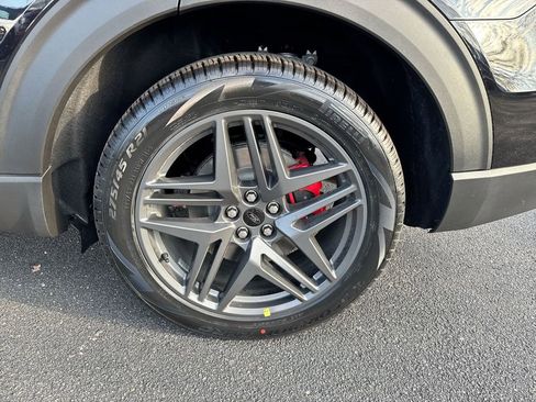 New 2026 Ford Explorer ST w/ Sun And Sound Package image 27