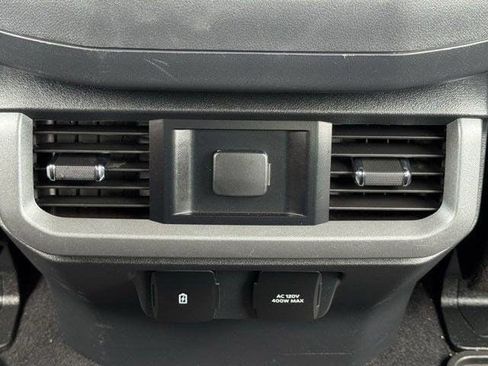 Used 2023 Ford F150 Lariat w/ Max Trailer Tow Package AWD/4WD image 22