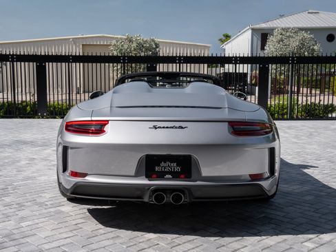 Used 2019 Porsche 911 Speedster RWD image 7