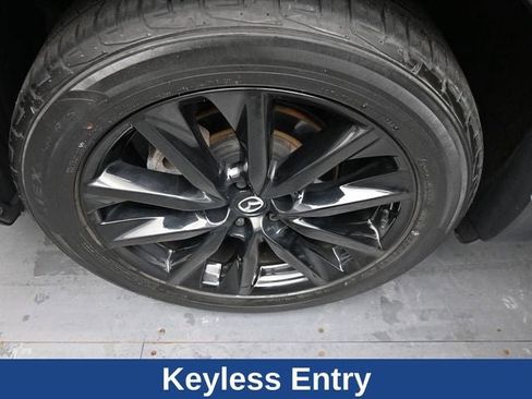 Used 2023 MAZDA CX-9 Carbon Edition image 16