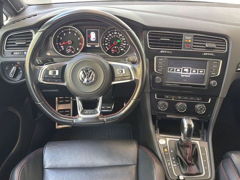 Used 2016 Volkswagen GTI SE FWD image 19