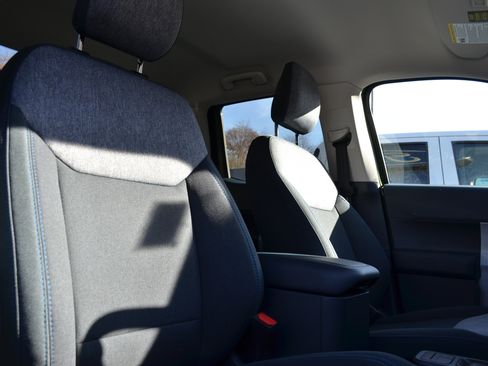 New 2025 Ford Maverick XLT w/ Equipment Group 301A image 23