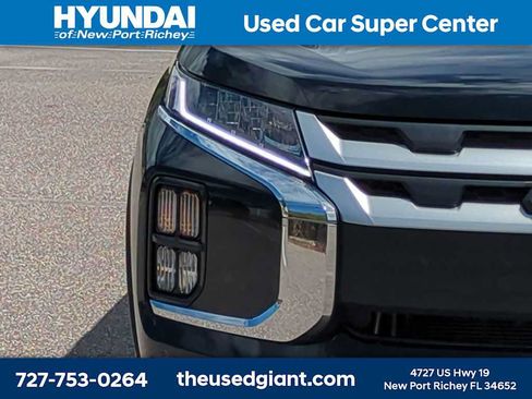 Used 2024 Mitsubishi Outlander Sport ES AWD/4WD image 9