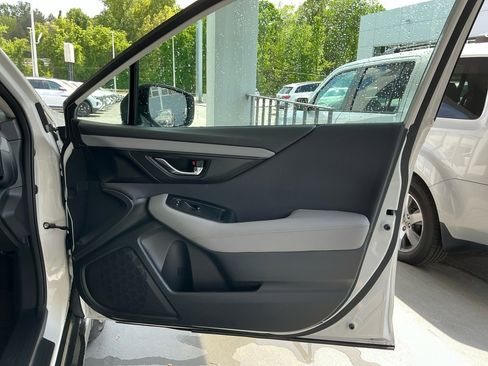 Used 2025 Subaru Outback Premium w/ Popular Package #1A image 36